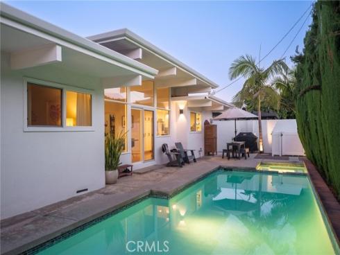 17391 Alta Vista Circle, Huntington Beach, CA