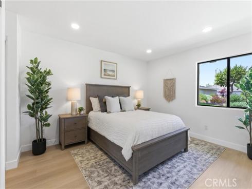 8566 Fallbrook , Huntington Beach, CA