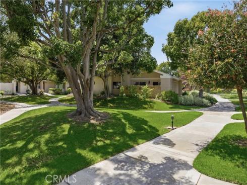 8566 Fallbrook , Huntington Beach, CA
