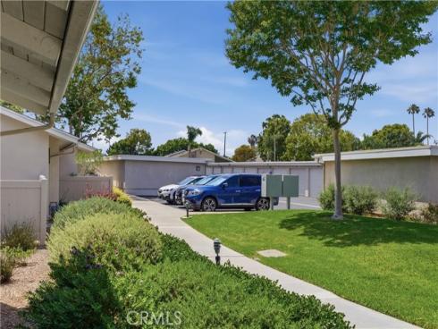 8566 Fallbrook , Huntington Beach, CA