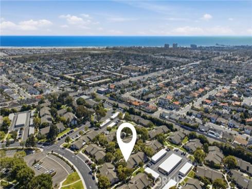 8566 Fallbrook , Huntington Beach, CA