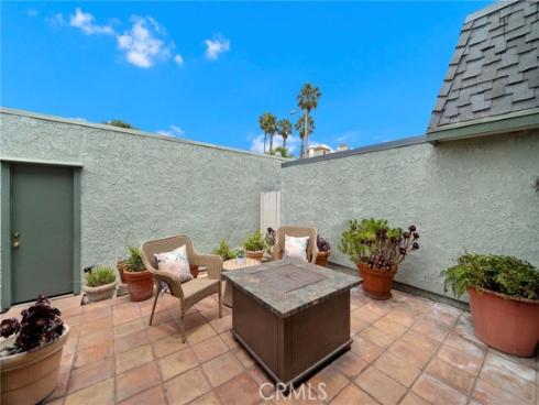 8278 Artista Drive, Huntington Beach, CA