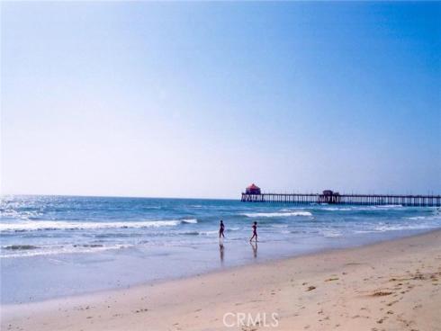 8278 Artista Drive, Huntington Beach, CA