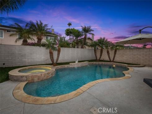 8412  Velvet   Circle, Huntington Beach, CA