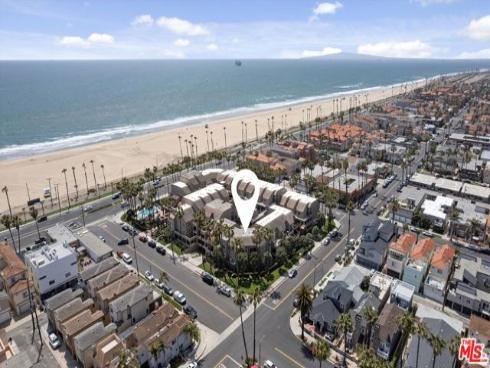 1200 Pacific Coast 305 Highway, Huntington Beach, CA