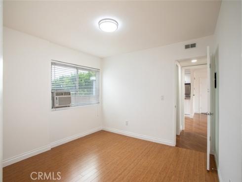 21662 Brookhurst C , Huntington Beach, CA