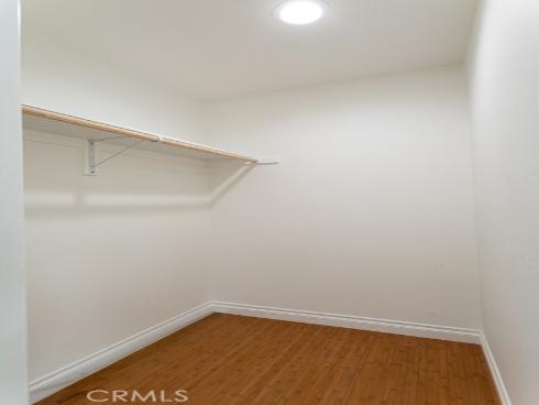 21662 Brookhurst C , Huntington Beach, CA