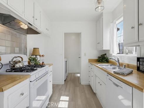 15852  Tullow  , Huntington Beach, CA
