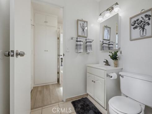 15852  Tullow  , Huntington Beach, CA