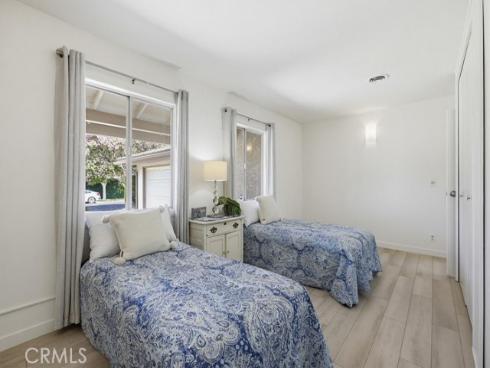 15852  Tullow  , Huntington Beach, CA