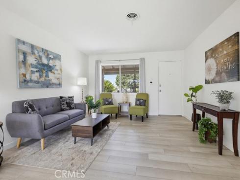 15852  Tullow  , Huntington Beach, CA
