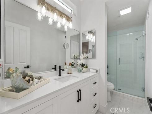 4561 Warner , Huntington Beach, CA