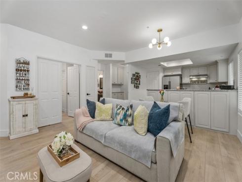 4561 Warner , Huntington Beach, CA