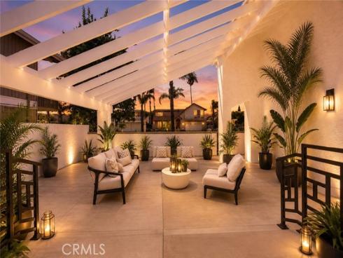 4232 Pierson Drive, Huntington Beach, CA