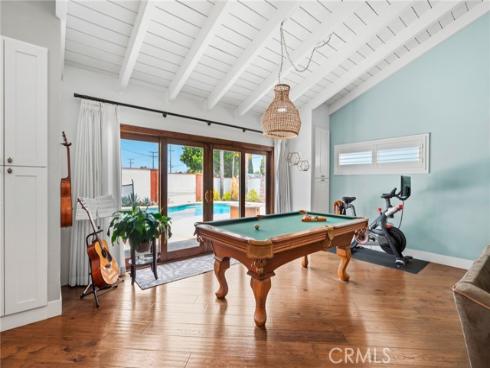 5471  Meadowlark   Drive, Huntington Beach, CA