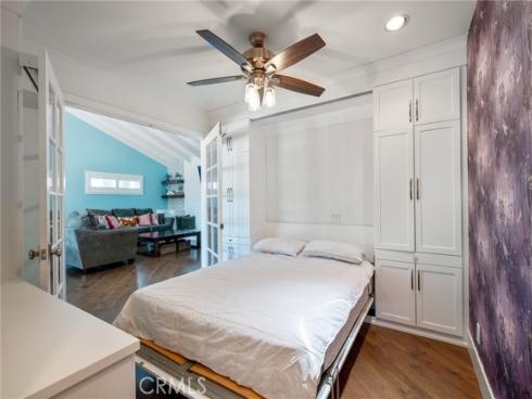 5471  Meadowlark   Drive, Huntington Beach, CA