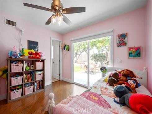5471  Meadowlark   Drive, Huntington Beach, CA