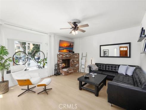 222 17th Street, Huntington Beach, CA