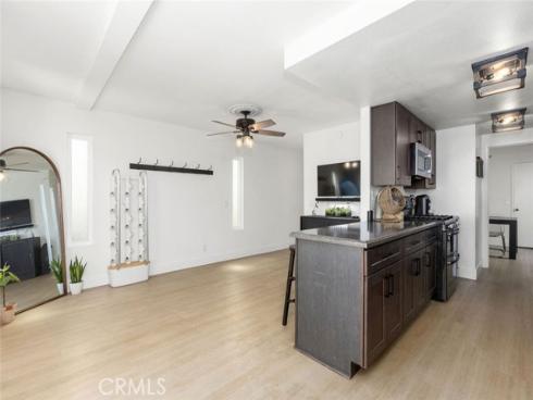222 17th Street, Huntington Beach, CA
