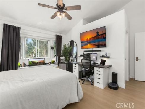 222 17th Street, Huntington Beach, CA
