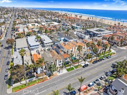 222 17th Street, Huntington Beach, CA