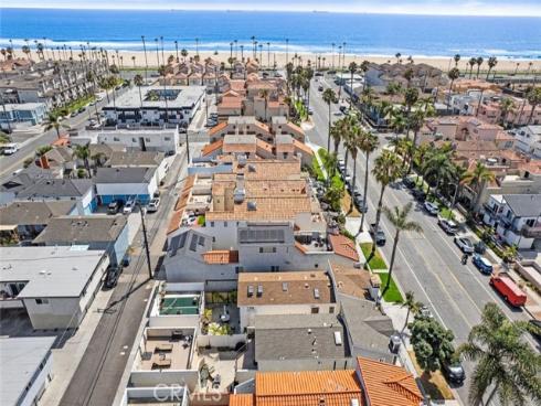 222 17th Street, Huntington Beach, CA