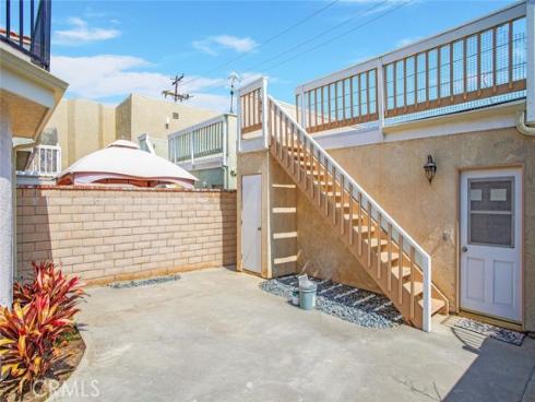 222 17th Street, Huntington Beach, CA