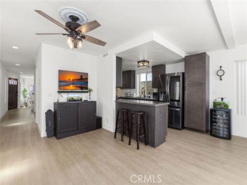 222 17th Street, Huntington Beach, CA