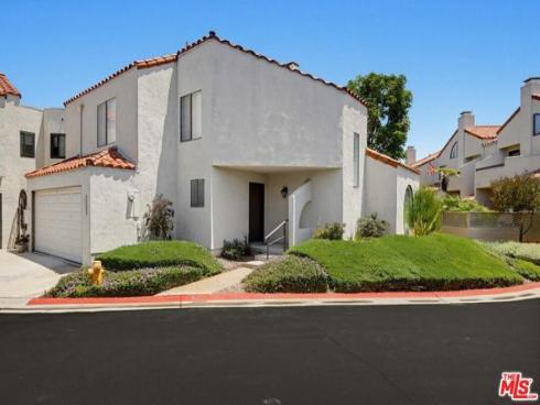 4225 Andros Circle