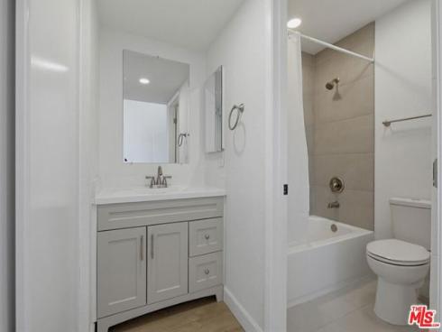 4225  Andros   Circle, Huntington Beach, CA