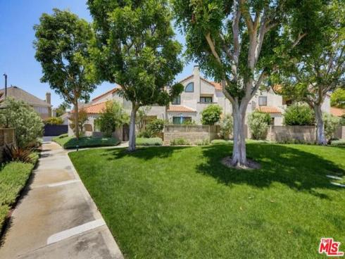 4225  Andros   Circle, Huntington Beach, CA