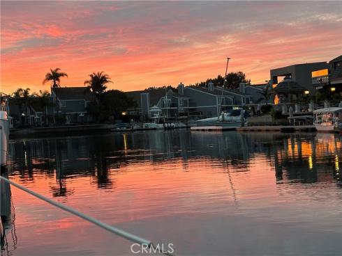 16266  Tisbury  , Huntington Beach, CA