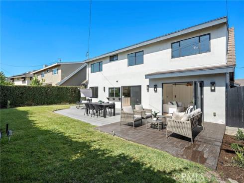 21891  Starfire   Lane, Huntington Beach, CA