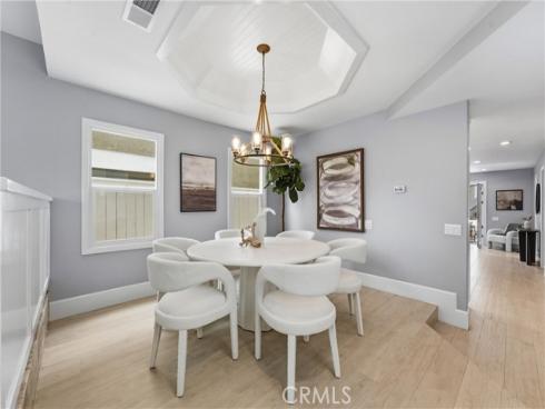 613 9th , Huntington Beach, CA
