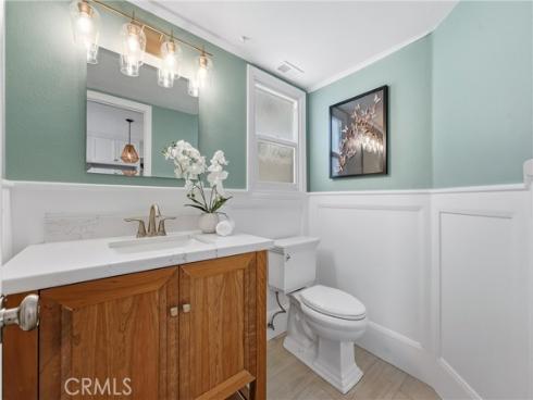 613 9th , Huntington Beach, CA