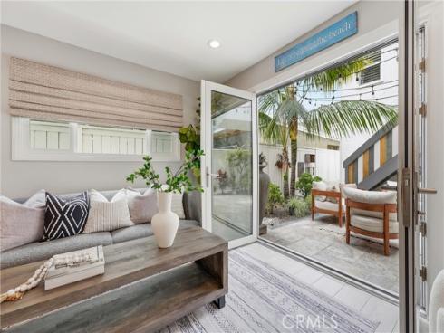 613 9th , Huntington Beach, CA