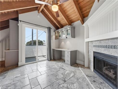 613 9th , Huntington Beach, CA