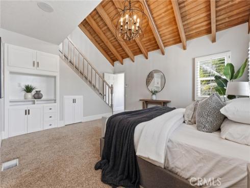 613 9th , Huntington Beach, CA