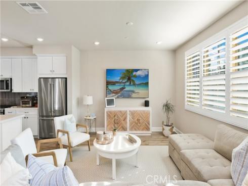 19239 Tideline Court, Huntington Beach, CA