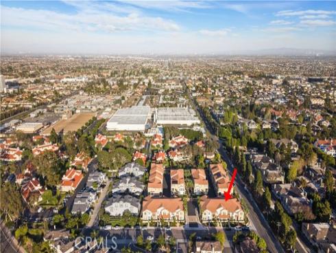 19239 Tideline Court, Huntington Beach, CA