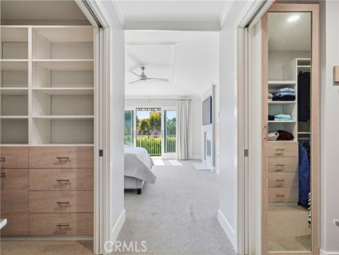19545 Woodlands Dr , Huntington Beach, CA