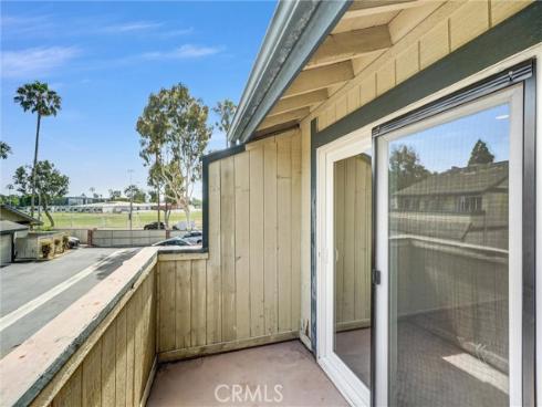 4526  Heil  , Huntington Beach, CA