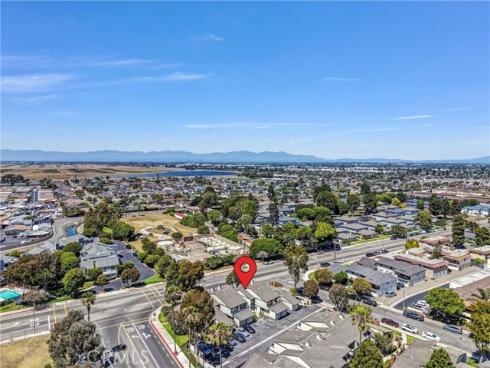 4526  Heil  , Huntington Beach, CA
