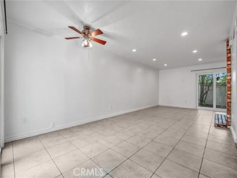 4526  Heil  , Huntington Beach, CA