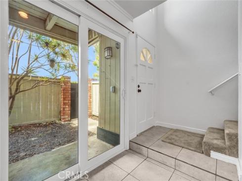4526  Heil  , Huntington Beach, CA