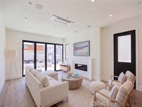 111 9th , Huntington Beach, CA
