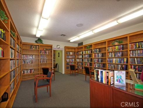8877 Lauderdale 210-G Court, Huntington Beach, CA