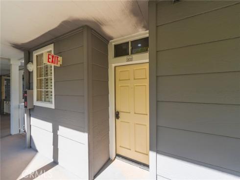20251 Cape Coral Ln 202 , Huntington Beach, CA
