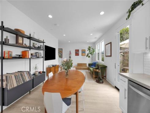 17544  Cameron  102 , Huntington Beach, CA