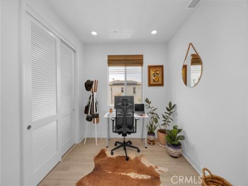 17544  Cameron  102 , Huntington Beach, CA